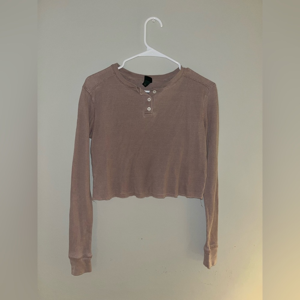 Wild fable long sleeve cropped shirt